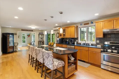 4 Dunnmoore Drive Bow NH 03304
