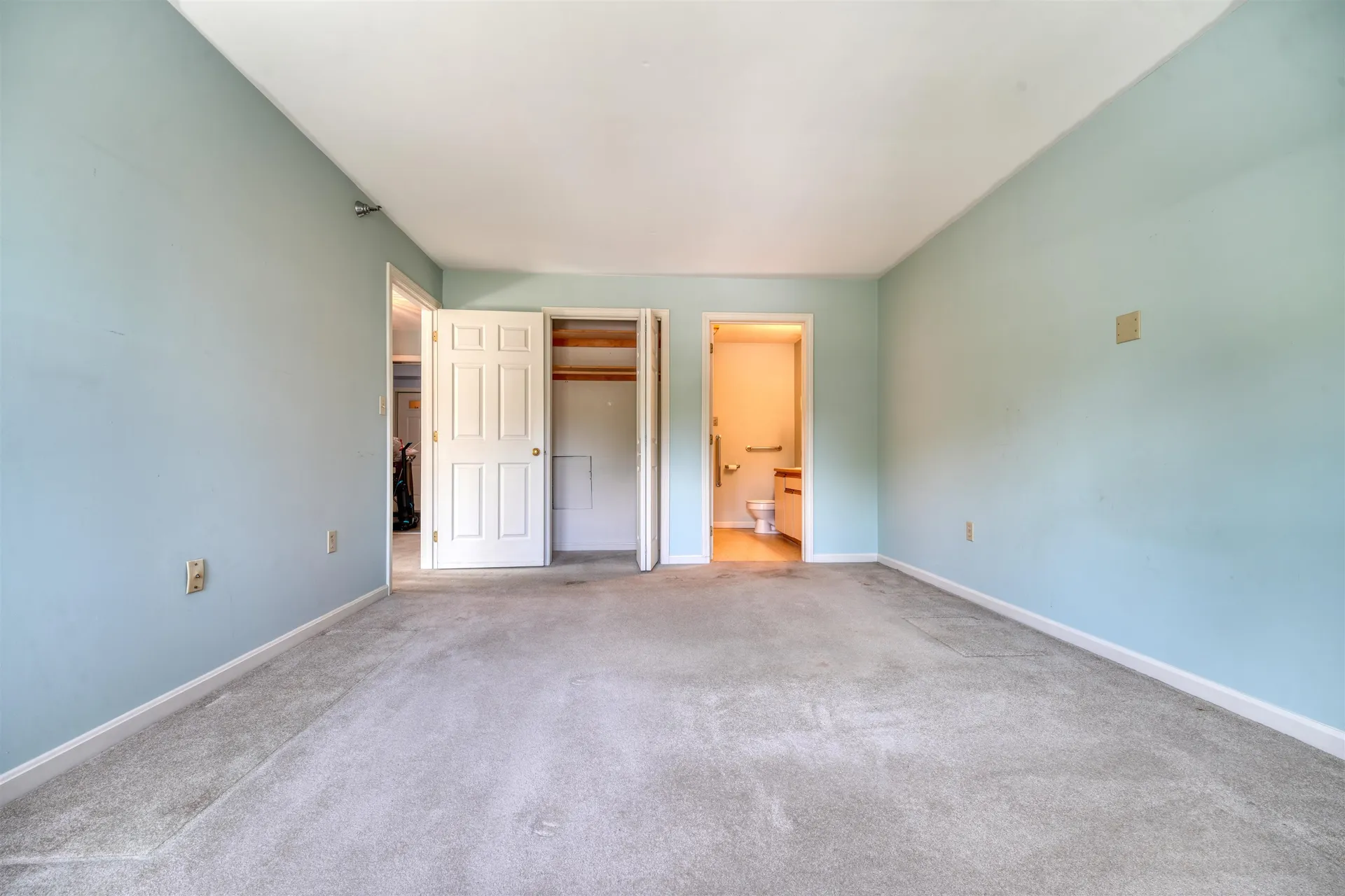 322 Parkside Road New London NH 03257