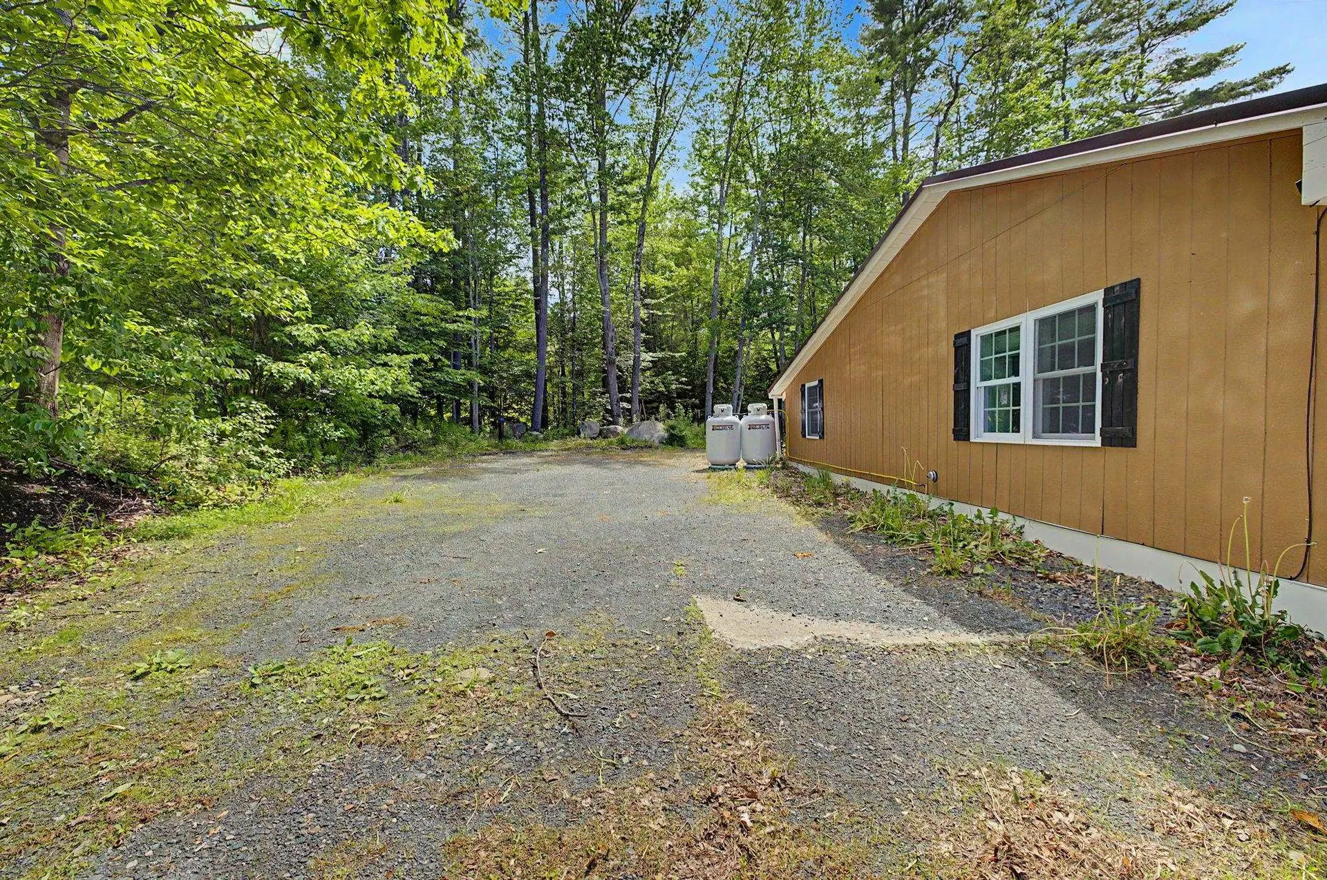 1287 Bearcamp Highway Tamworth NH 03883