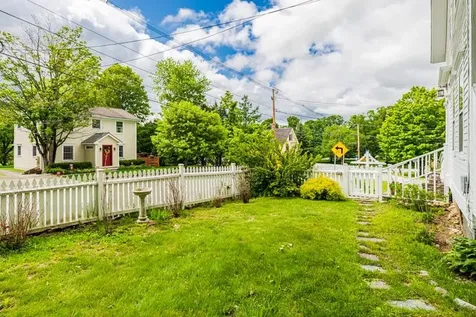 686 Main Street Weston VT 05161