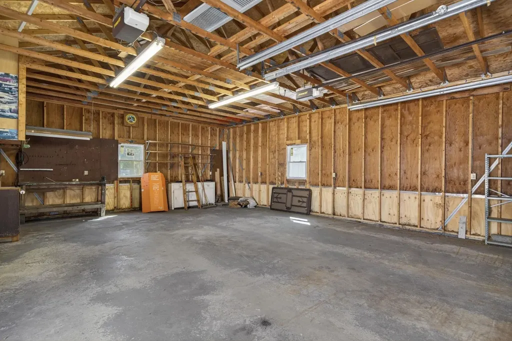 50 Chester Turnpike Allenstown NH 03275