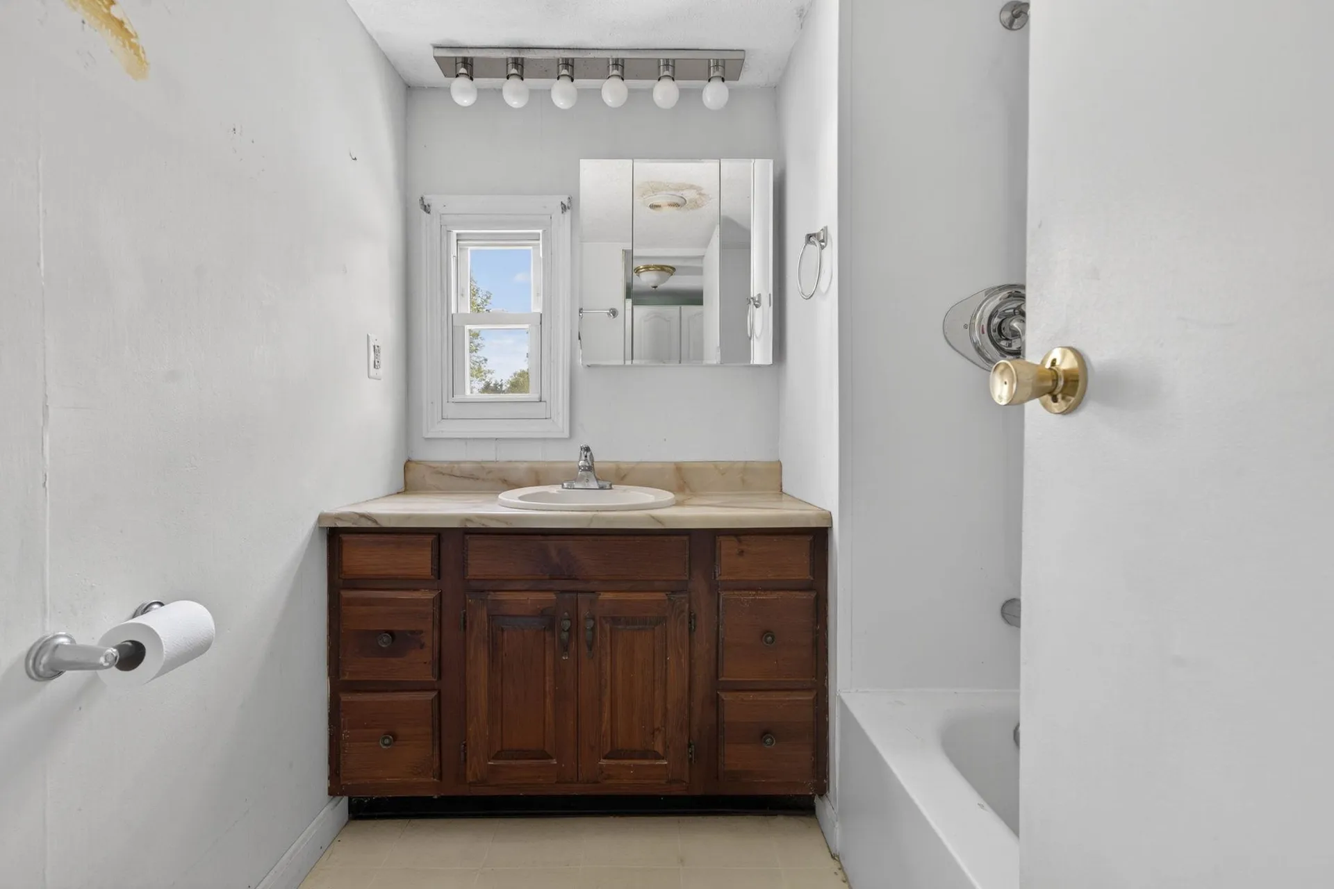 50 Chester Turnpike Allenstown NH 03275