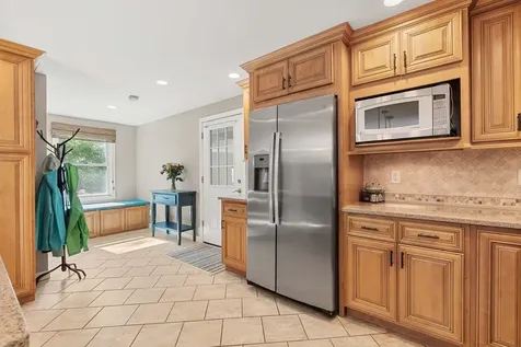 12 Doe Farm Lane Newmarket NH 03857
