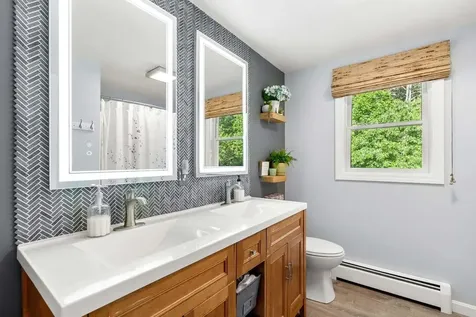 12 Doe Farm Lane Newmarket NH 03857