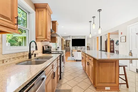 12 Doe Farm Lane Newmarket NH 03857