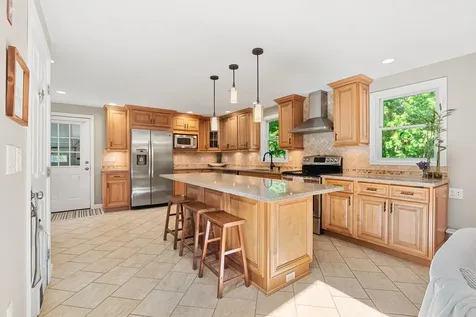 12 Doe Farm Lane Newmarket NH 03857