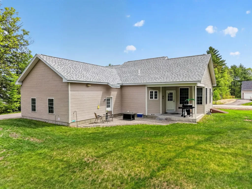 128 Pemigewasset Drive Conway NH 03893