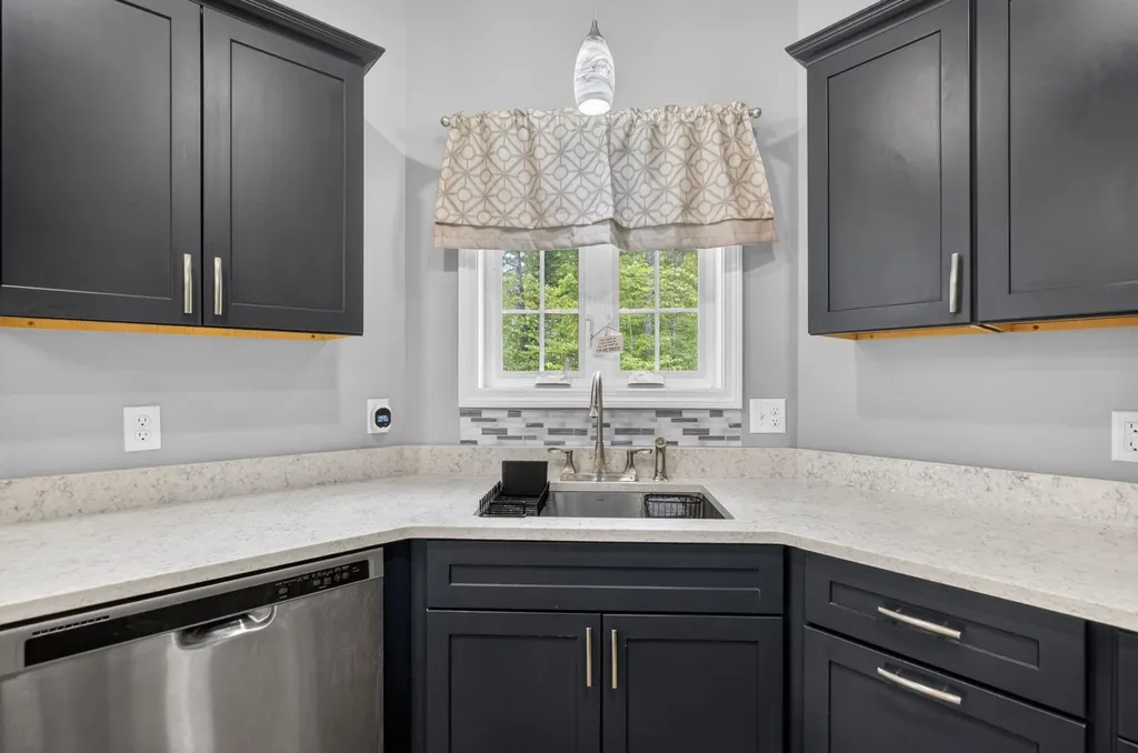 128 Pemigewasset Drive Conway NH 03893