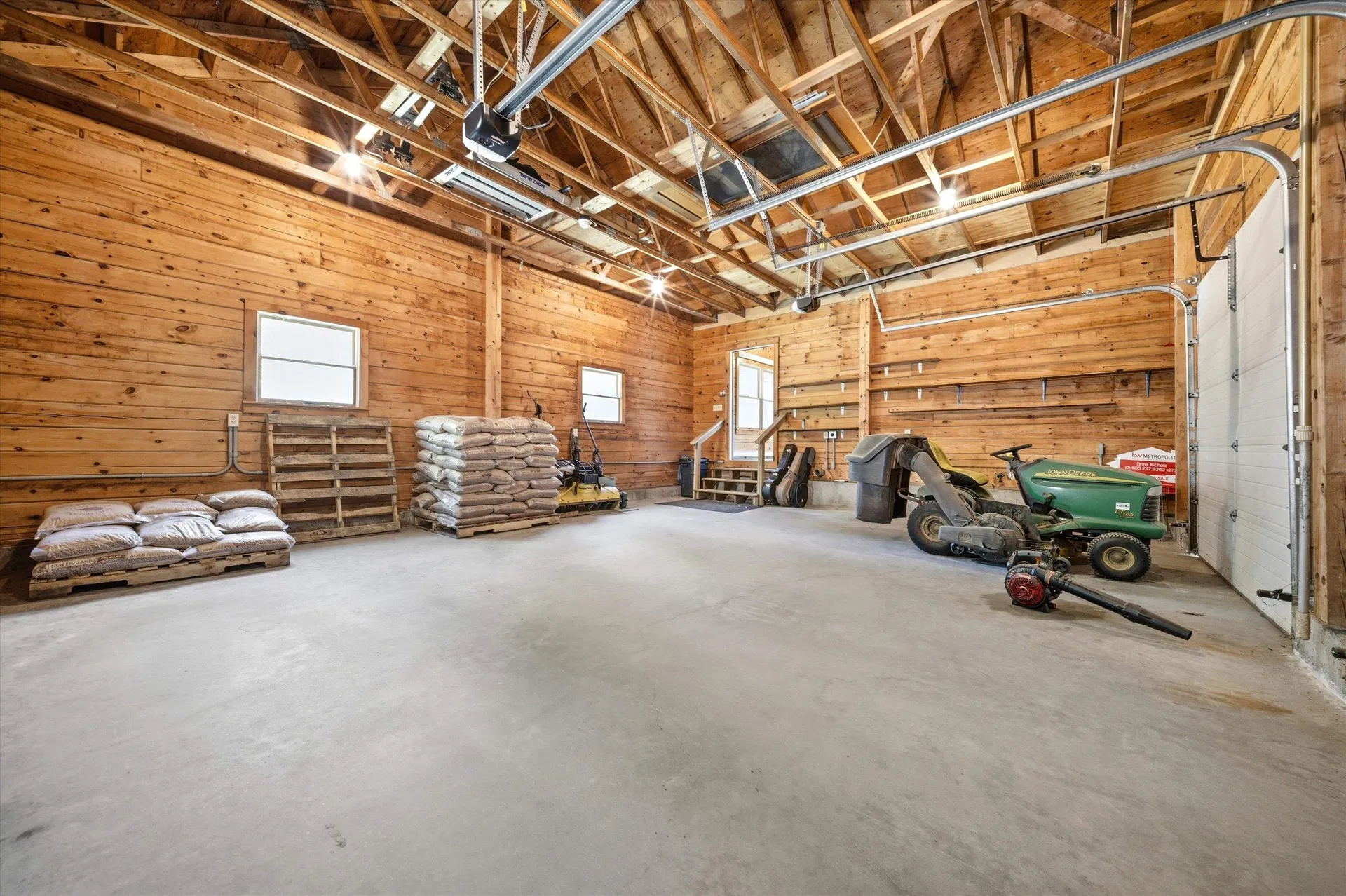 20 Mccollum Road New Boston NH 03070