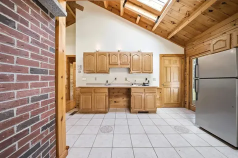 20 Mccollum Road New Boston NH 03070