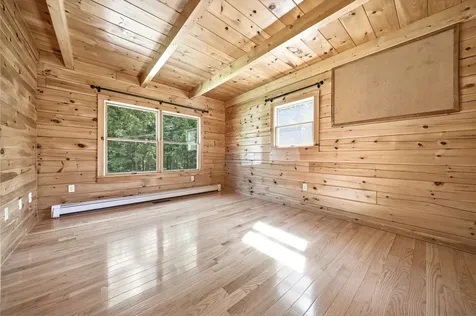 20 Mccollum Road New Boston NH 03070