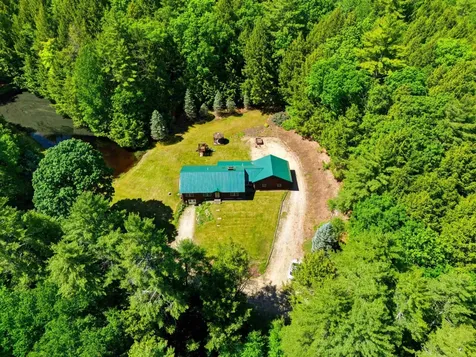 20 Mccollum Road New Boston NH 03070