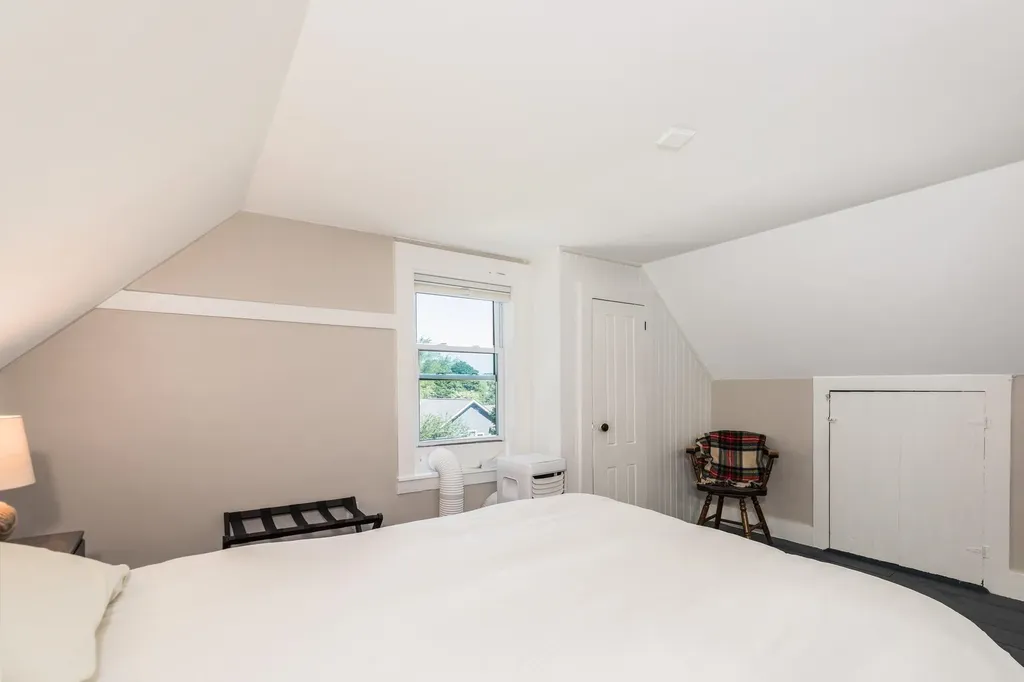 306 Thornton Street Portsmouth NH 03801