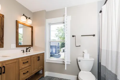 306 Thornton Street Portsmouth NH 03801