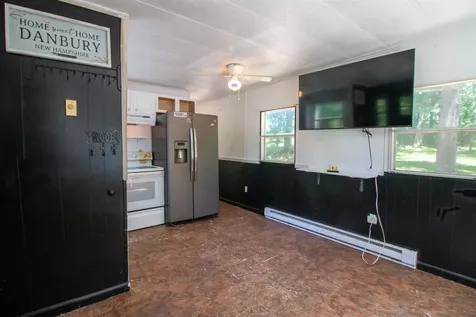 22 Aspen Lane Danbury NH 03230