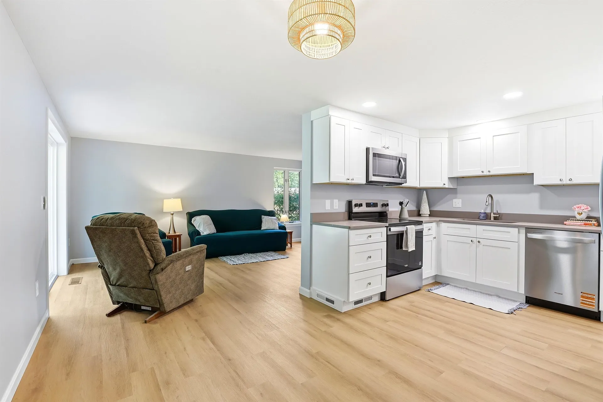 1 Highland Green Lane Merrimack NH 03054