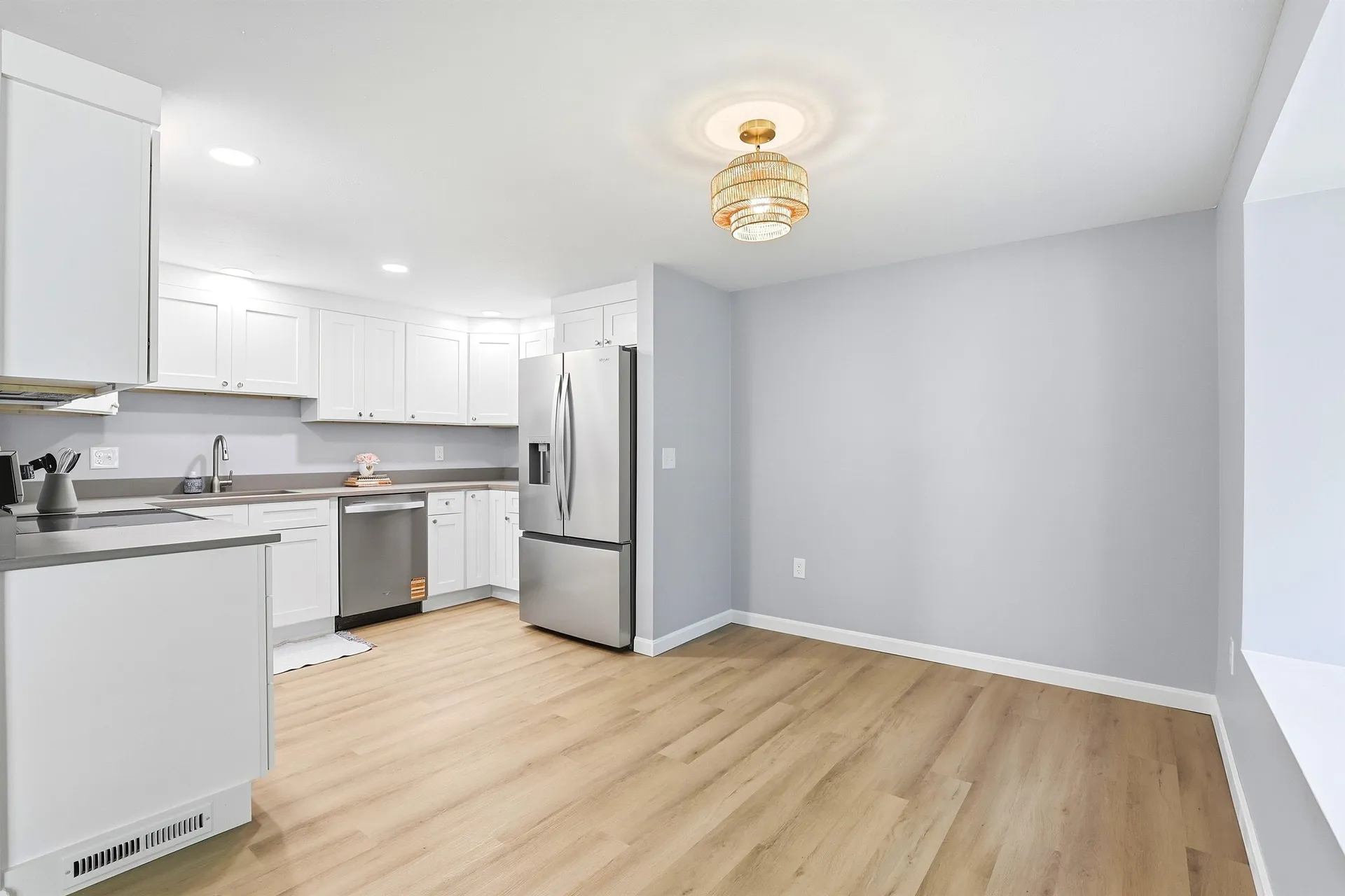 1 Highland Green Lane Merrimack NH 03054