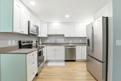 1 Highland Green Lane Merrimack NH 03054