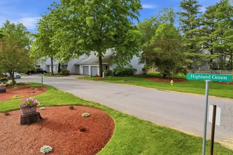 1 Highland Green Lane Merrimack NH 03054