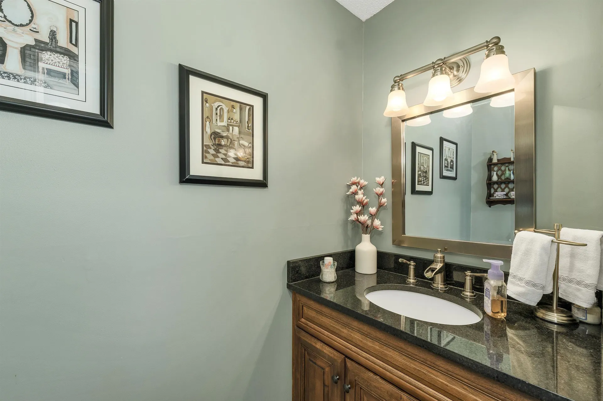 50 Patch Pond Road Ossipee NH 03814