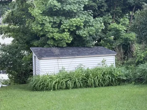 71 West Island Road Colchester VT 05446