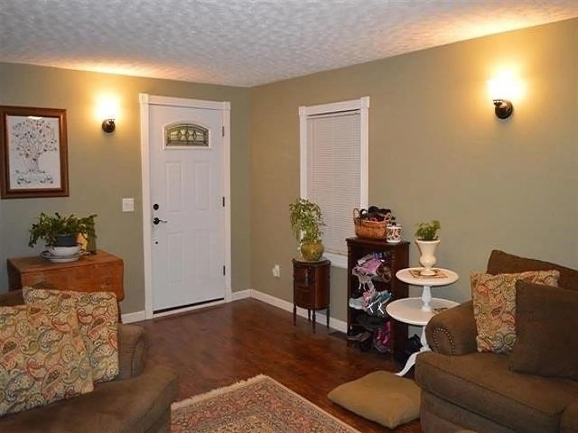 4 Troy Street Nashua NH 03064