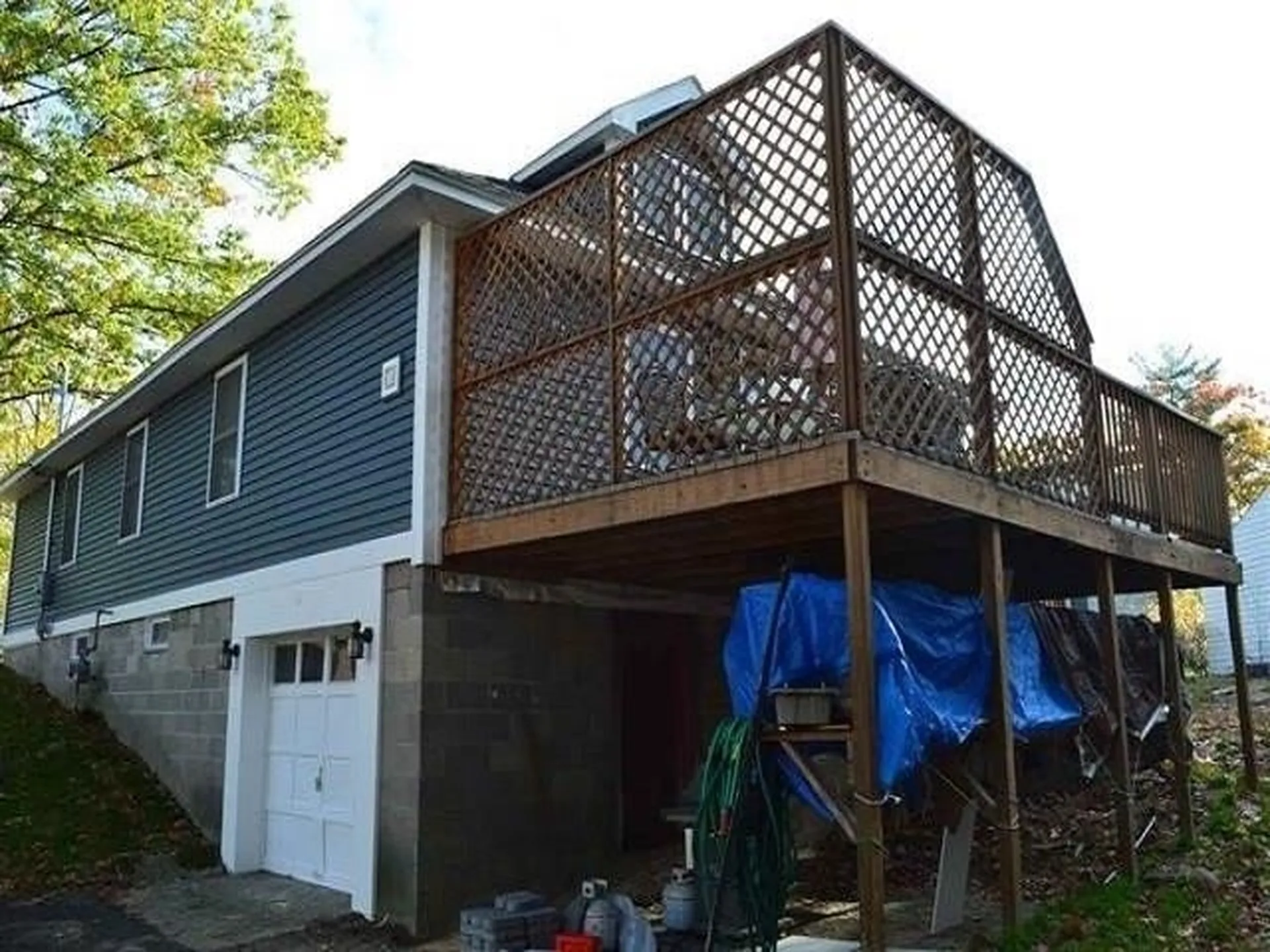 4 Troy Street Nashua NH 03064