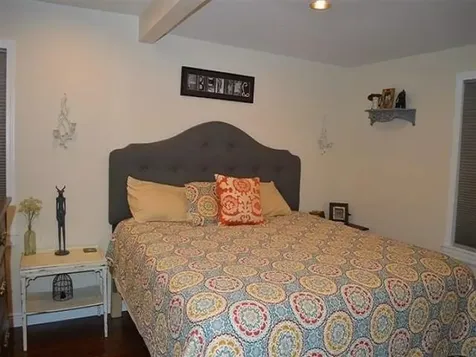 4 Troy Street Nashua NH 03064