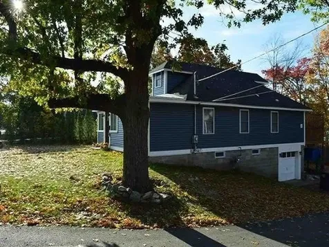 4 Troy Street Nashua NH 03064