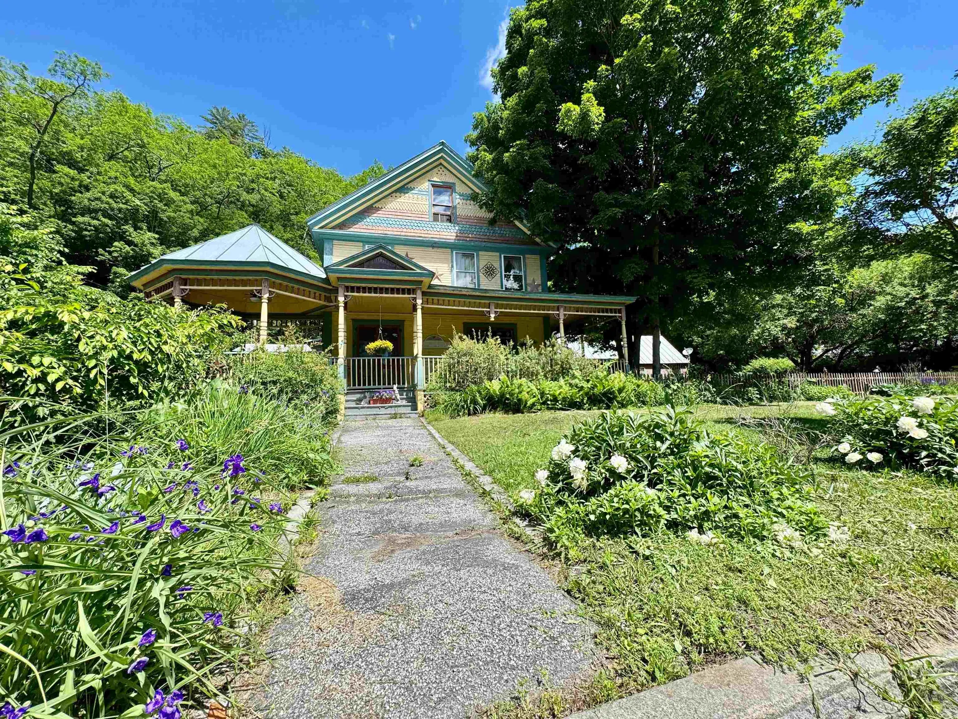 11 Water Street Wells River VT 05081