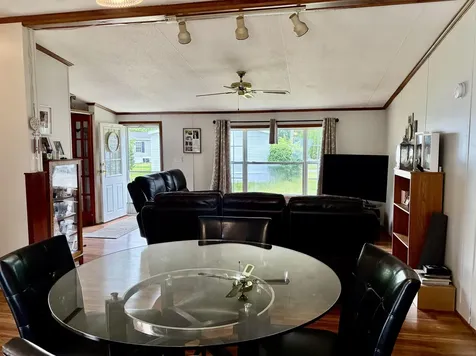 63 Oak Drive North Hampton NH 03862