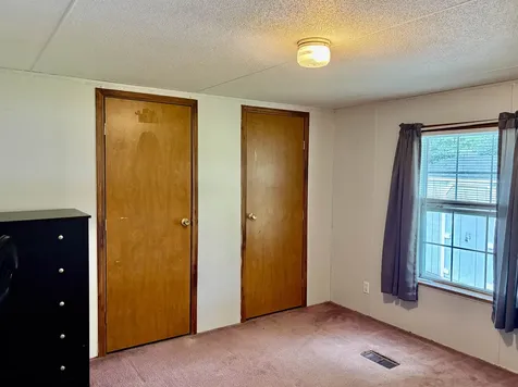 63 Oak Drive North Hampton NH 03862