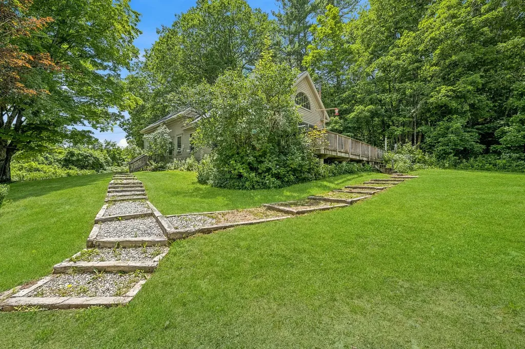 307 Calef Hill Road Sanbornton NH 03269