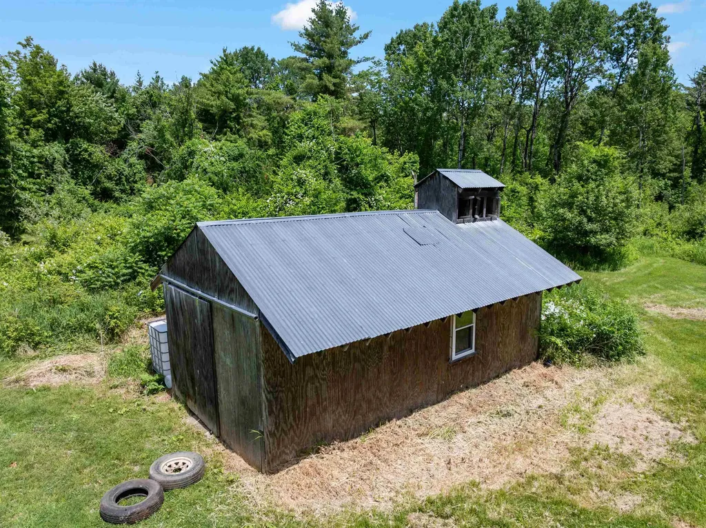 307 Calef Hill Road Sanbornton NH 03269
