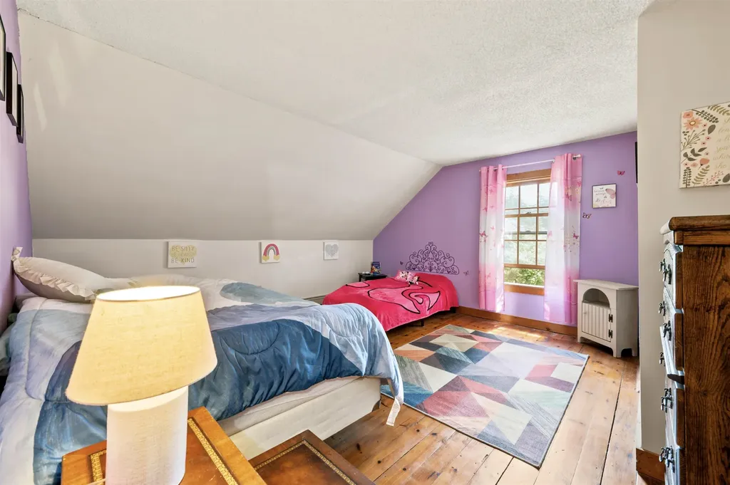 307 Calef Hill Road Sanbornton NH 03269