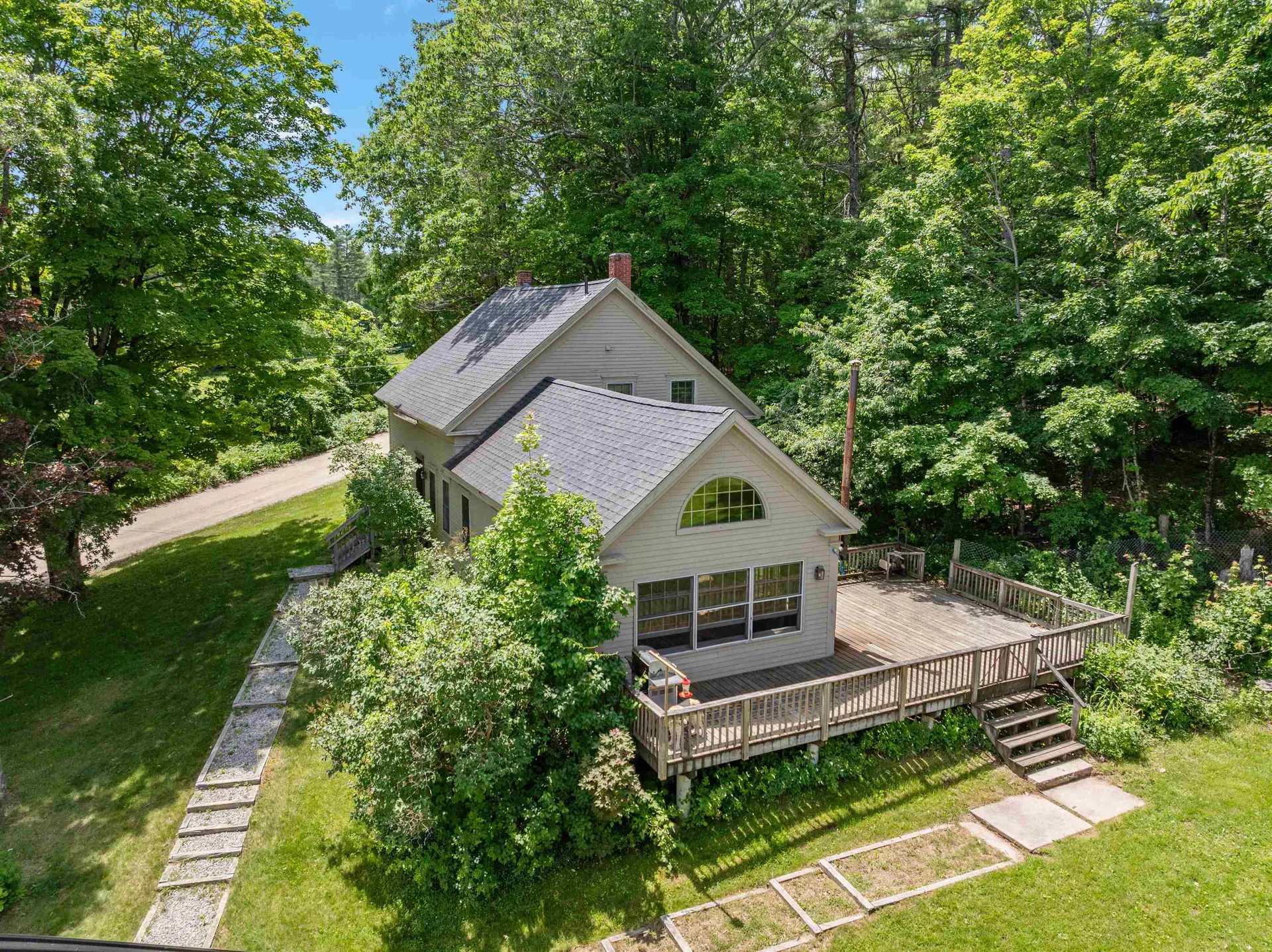 307 Calef Hill Road Sanbornton NH 03269