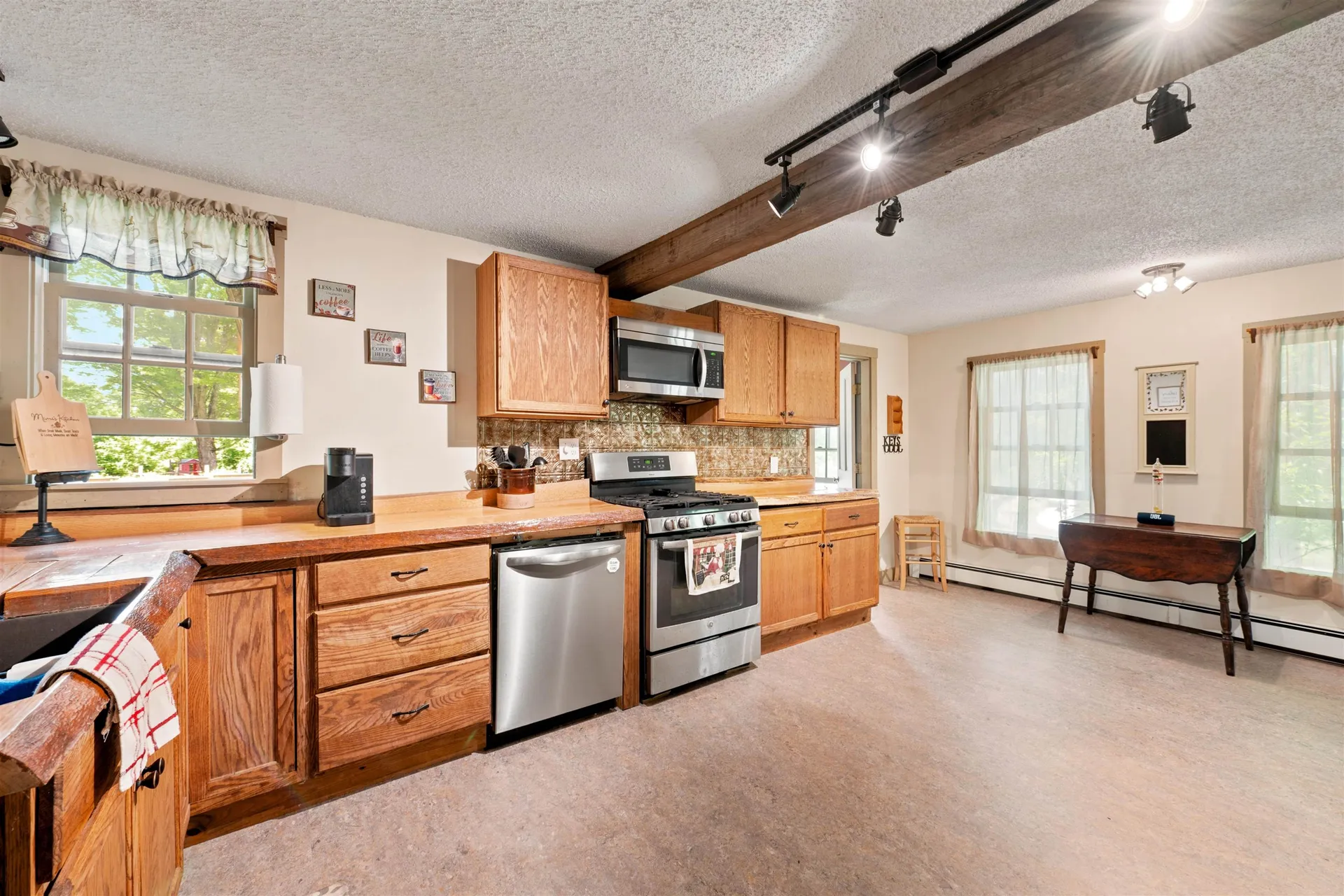 307 Calef Hill Road Sanbornton NH 03269