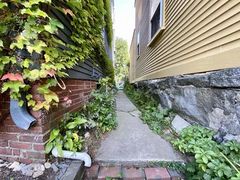 59 Manning Street Portsmouth NH 03801