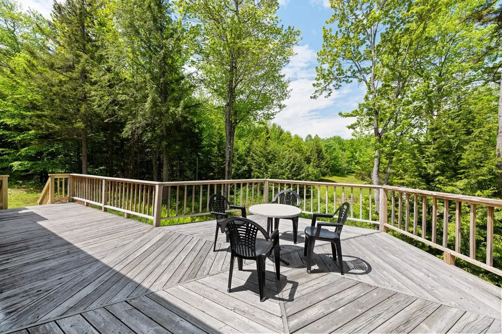 269 Knowles Hill Road Alexandria NH 03222