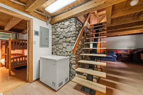 269 Knowles Hill Road Alexandria NH 03222