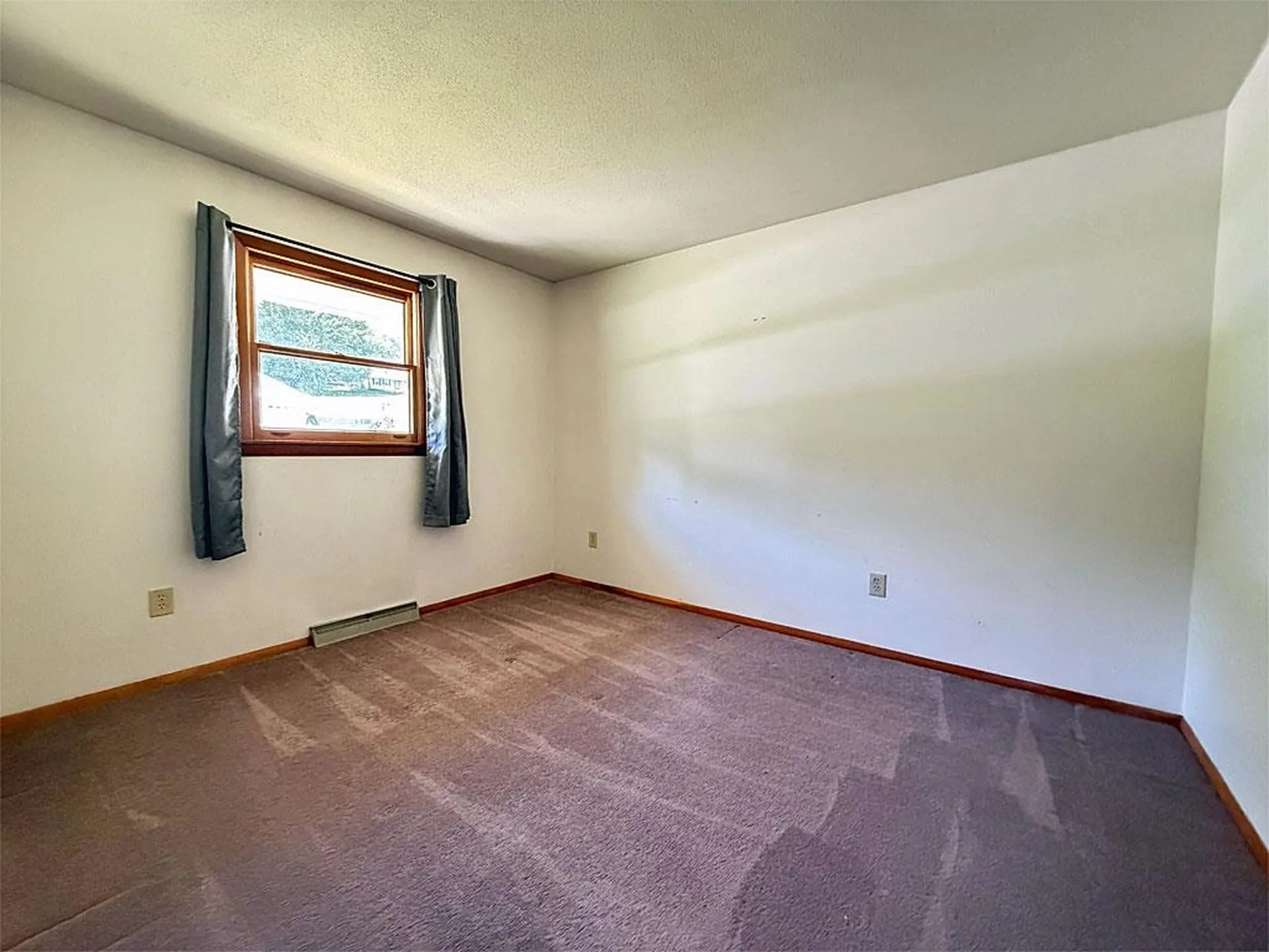 28 Campbell Road Rutland City VT 05701