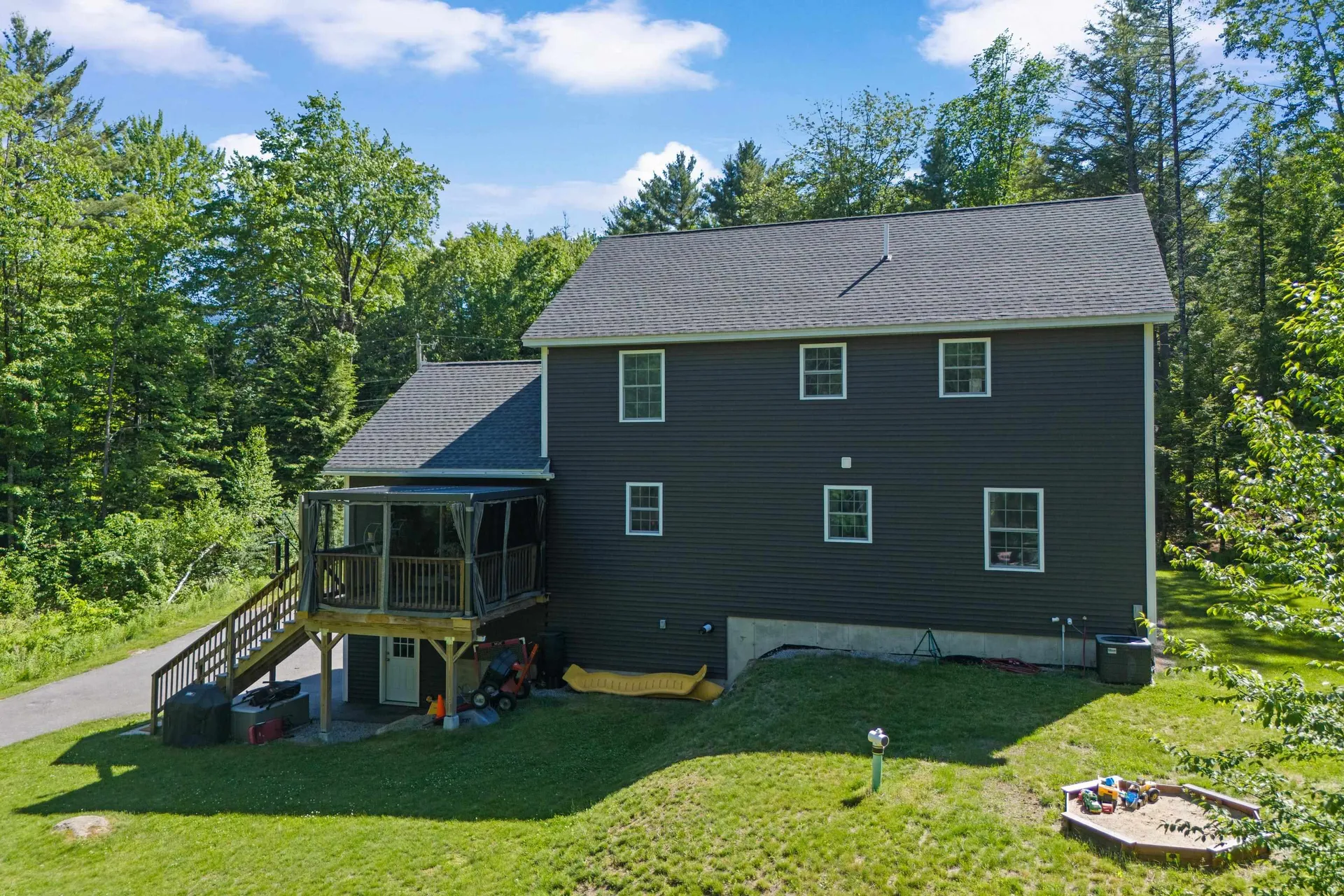 594 Kearsarge Avenue Hopkinton NH 03229