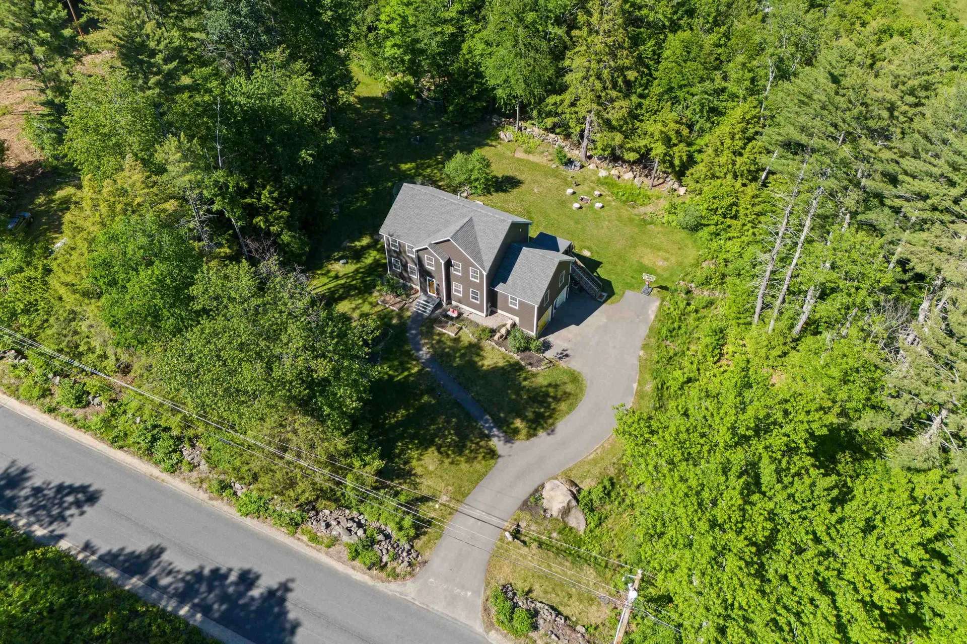 594 Kearsarge Avenue Hopkinton NH 03229