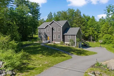 594 Kearsarge Avenue Hopkinton NH 03229