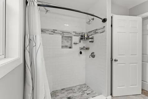 594 Kearsarge Avenue Hopkinton NH 03229