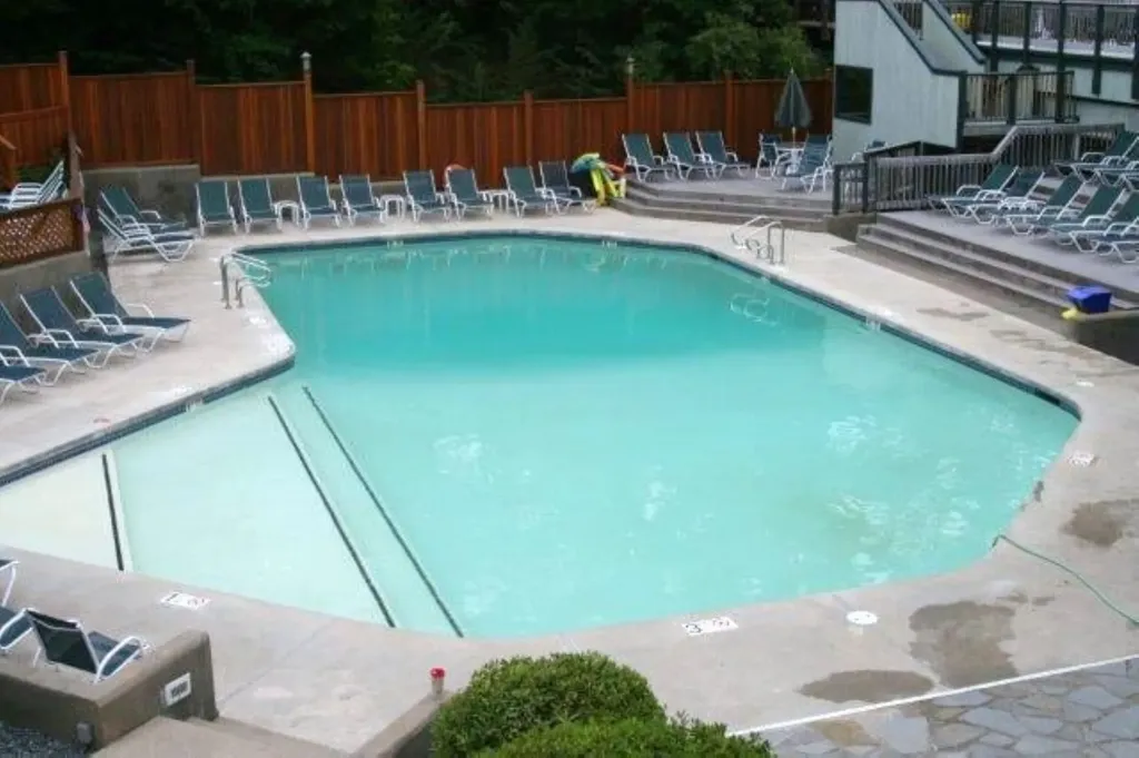 24 Condo Road Campton NH 03223