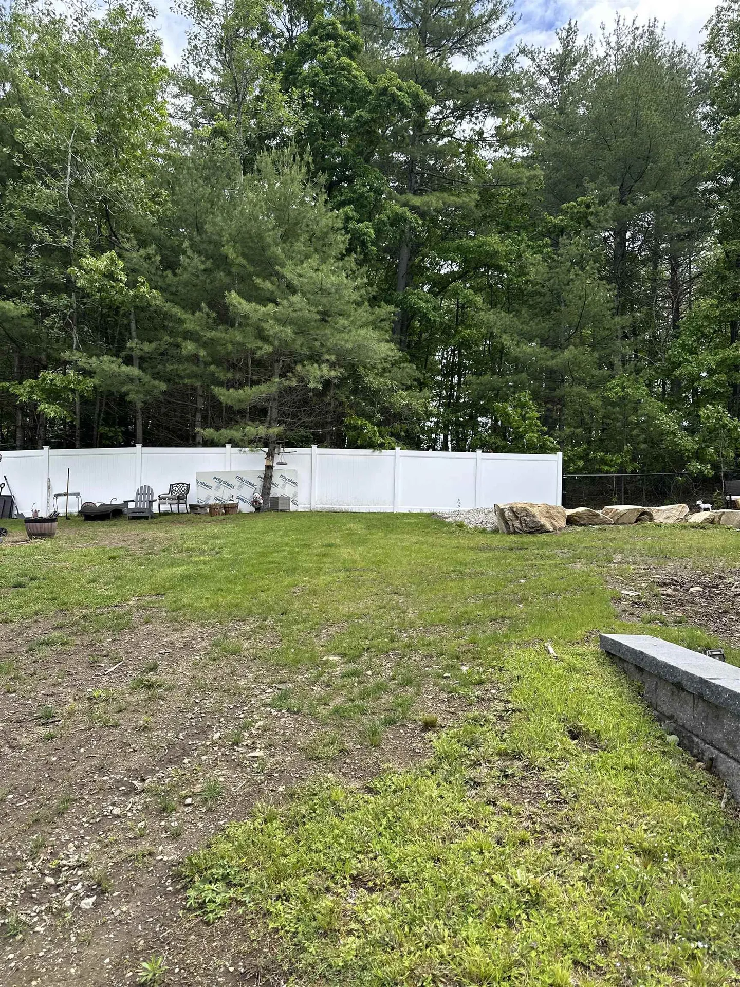10 Oriole Road Windham NH 03087