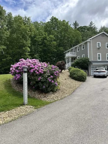 10 Oriole Road Windham NH 03087