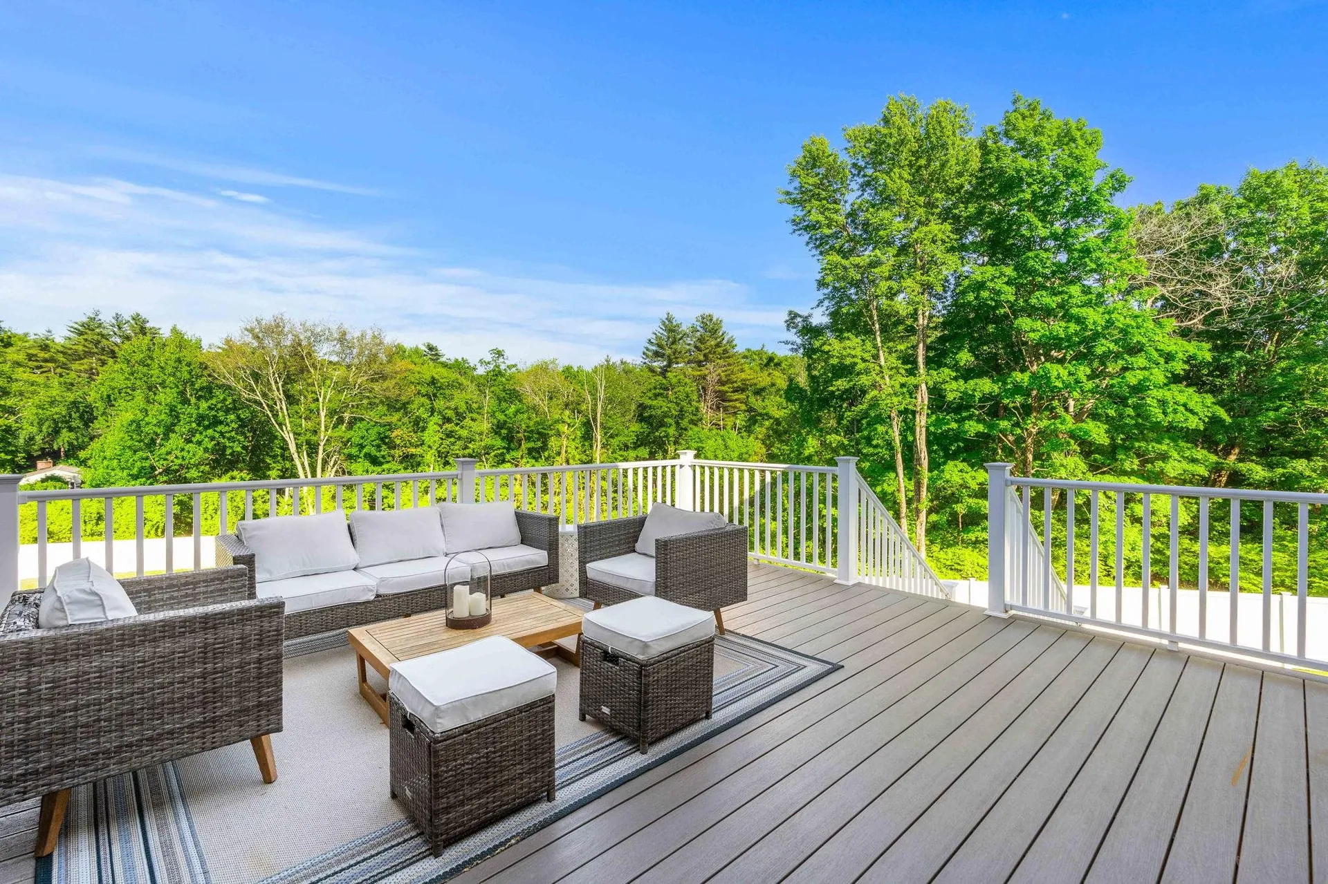 52 Stonehenge Road Londonderry NH 03053