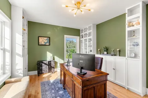 52 Stonehenge Road Londonderry NH 03053